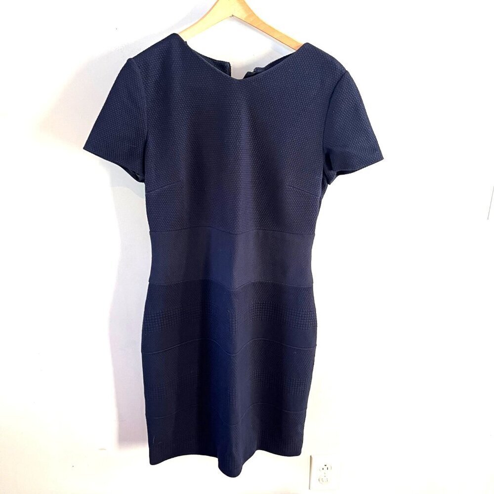 Hugo Boss Womens Short Sleeve Hemena Textured Navy Dress Size 8 With Back Zippe